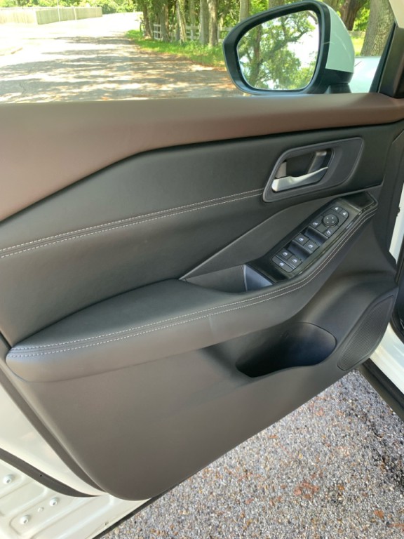 2023 Nissan Rogue Image 11