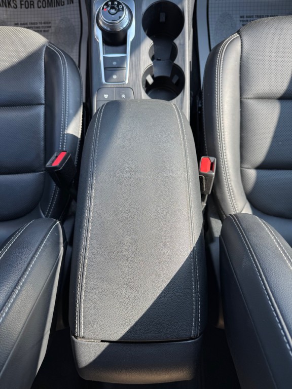 2020 Ford Escape Image 23