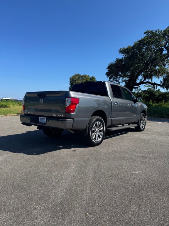 2019 Nissan Titan Image 5