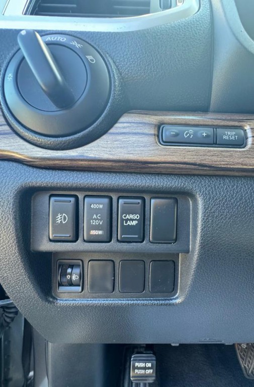 2019 Nissan Titan Image 10