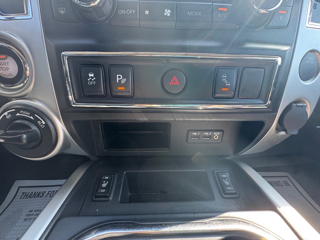 2019 Nissan Titan Image 22