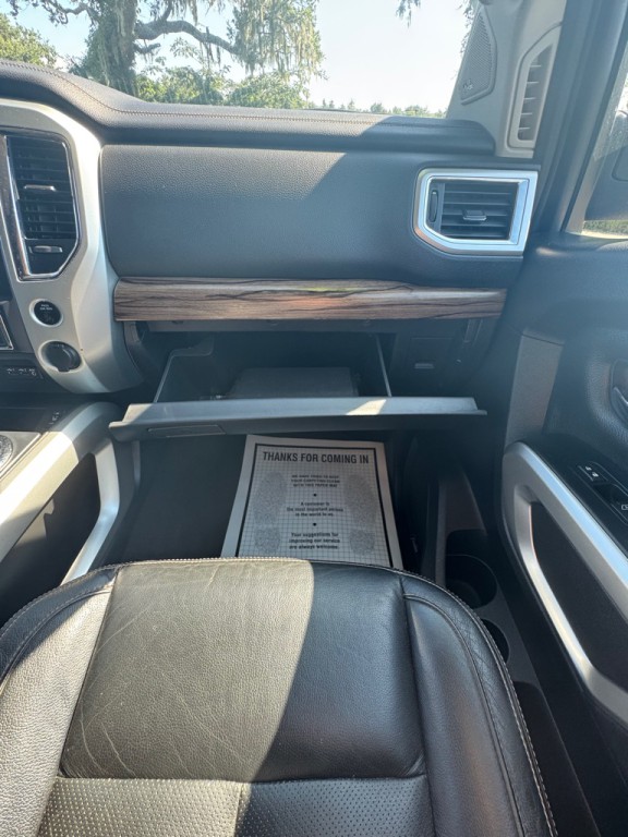 2019 Nissan Titan Image 31
