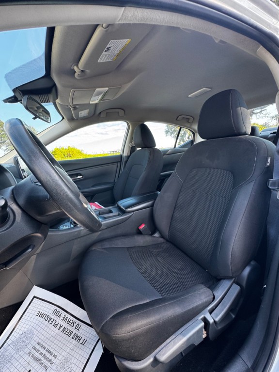 2022 Nissan Sentra Image 10