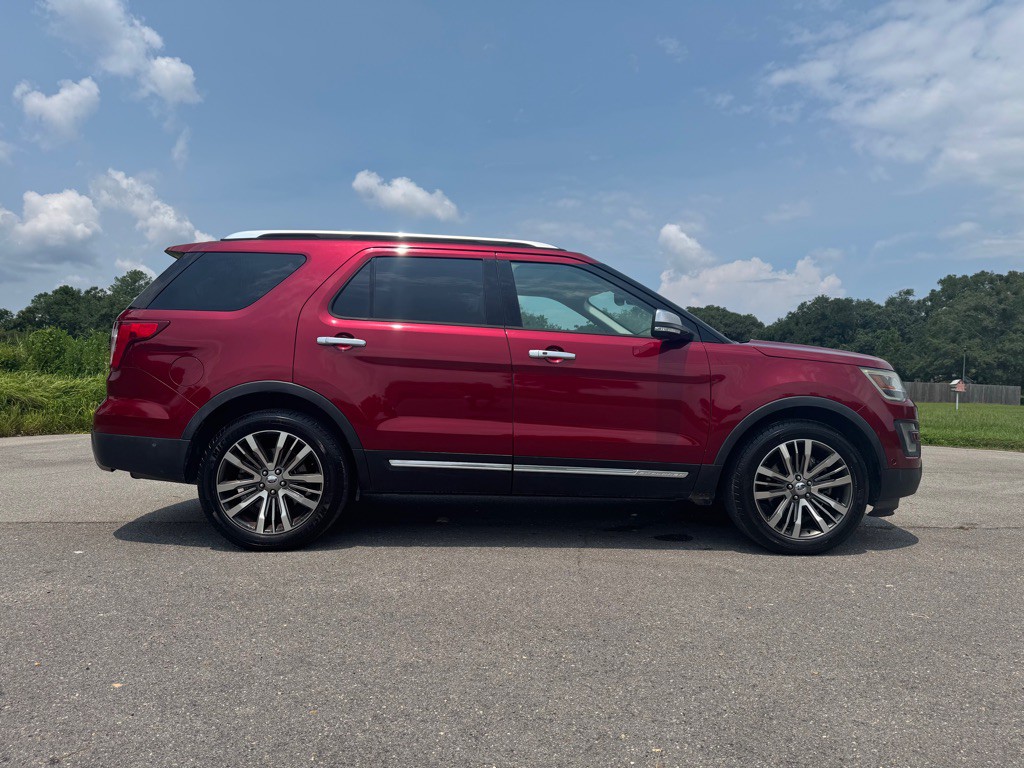 2017 Ford Explorer Image 6