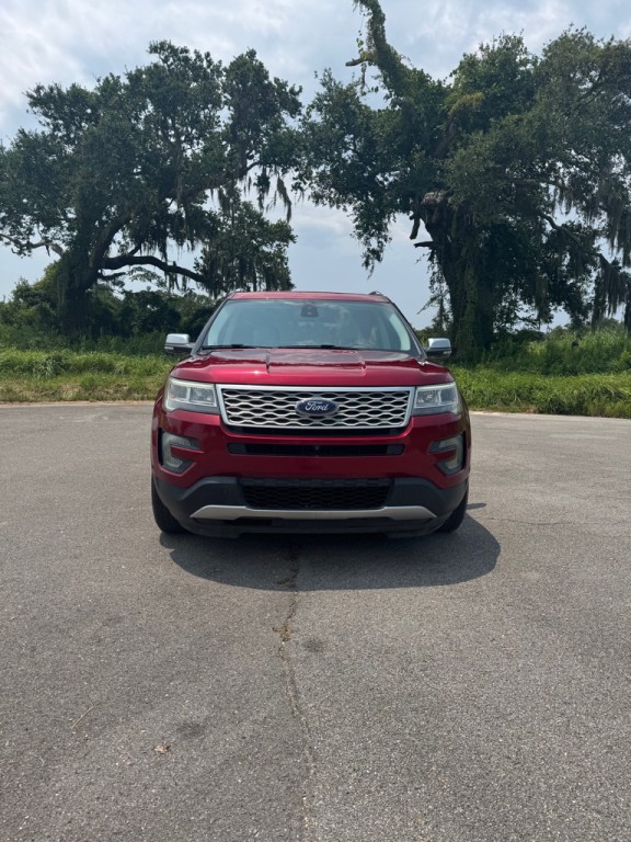 2017 Ford Explorer Image 8