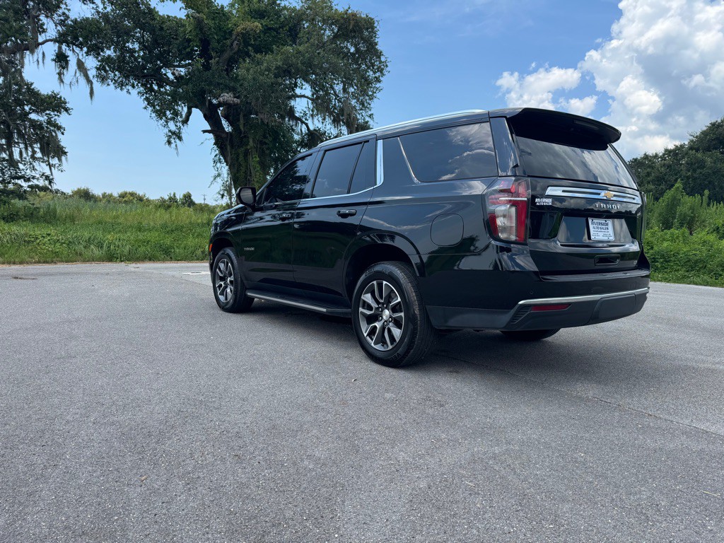2021 Chevrolet Tahoe Image 3
