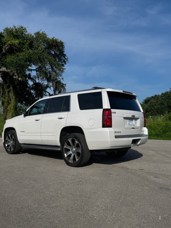 2019 Chevrolet Tahoe Image 3