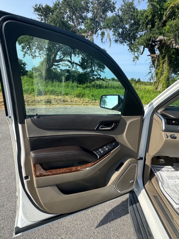 2019 Chevrolet Tahoe Image 9