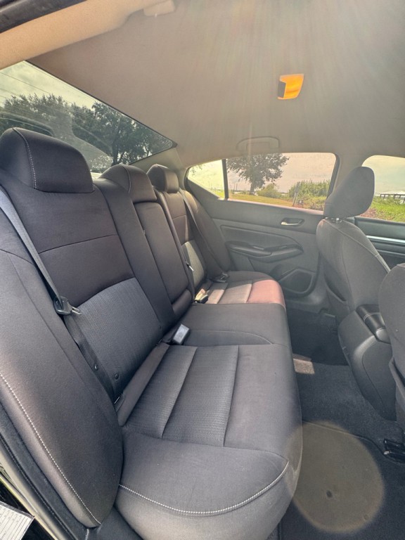 2021 Nissan Altima Image 16