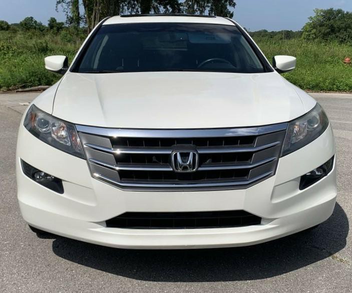 2010 Honda Crosstour Image 3