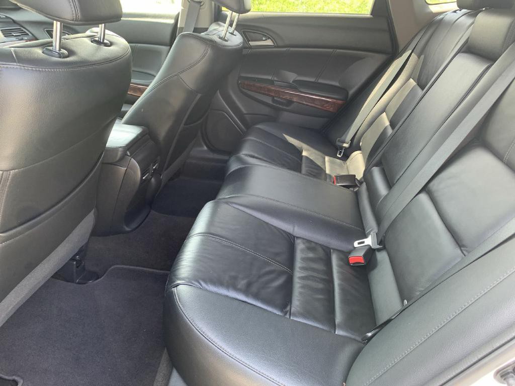2010 Honda Crosstour Image 13