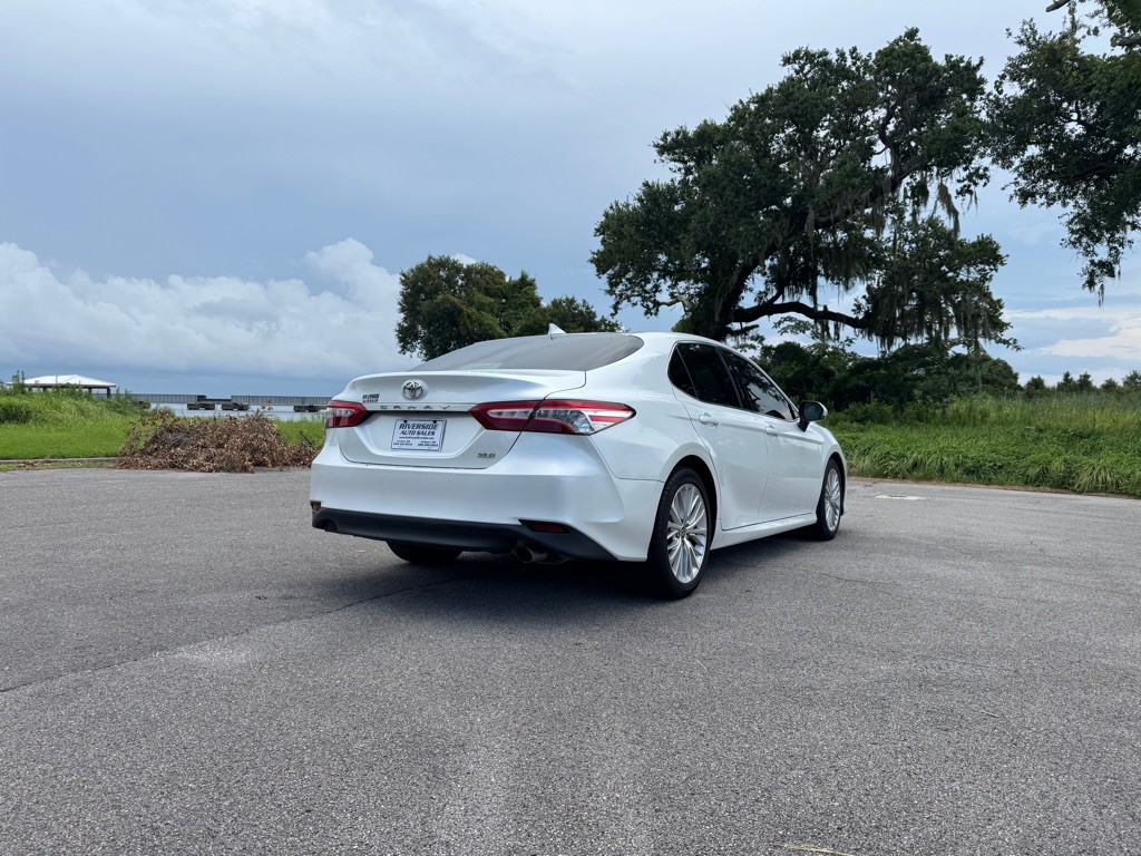 2020 Toyota Camry Image 5