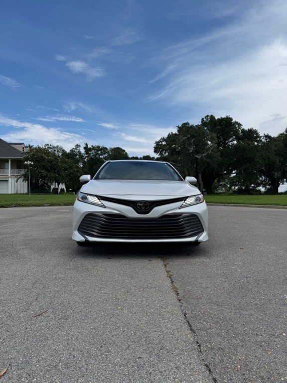 2020 Toyota Camry Image 8