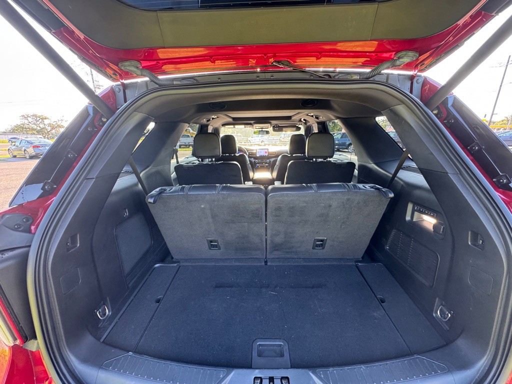 2021 Ford Explorer Image 16