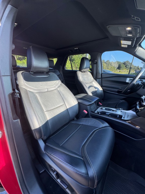 2021 Ford Explorer Image 18