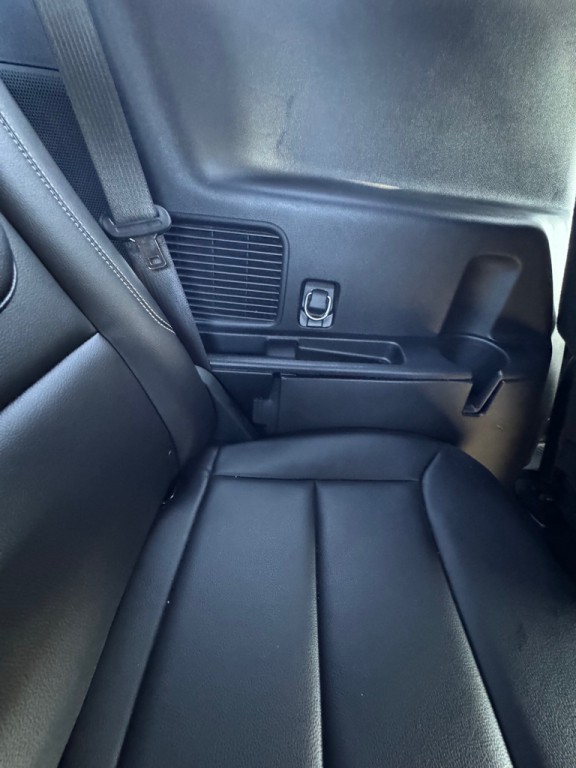 2021 Ford Explorer Image 33