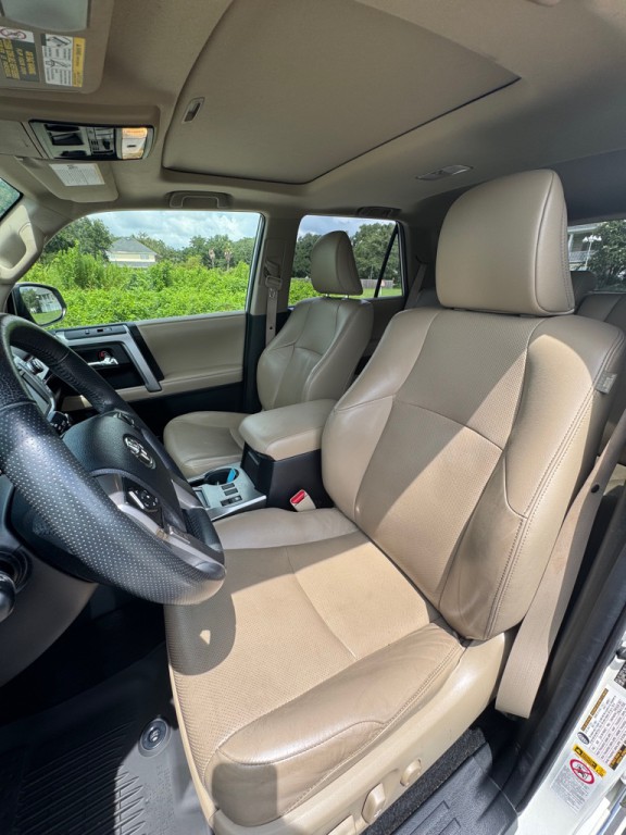 2018 Toyota 4Runner Image 11