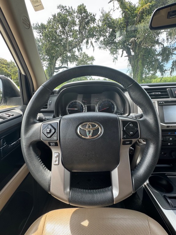 2018 Toyota 4Runner Image 19