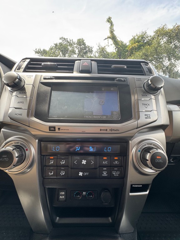 2018 Toyota 4Runner Image 21