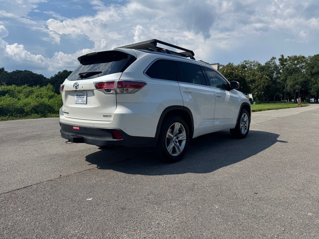 2015 Toyota Highlander Image 5