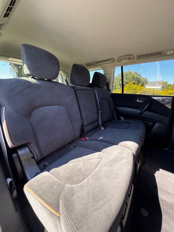 2020 Nissan Armada Image 18