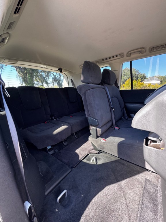 2020 Nissan Armada Image 20