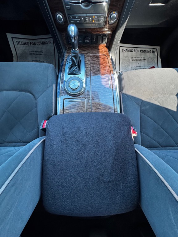 2020 Nissan Armada Image 28