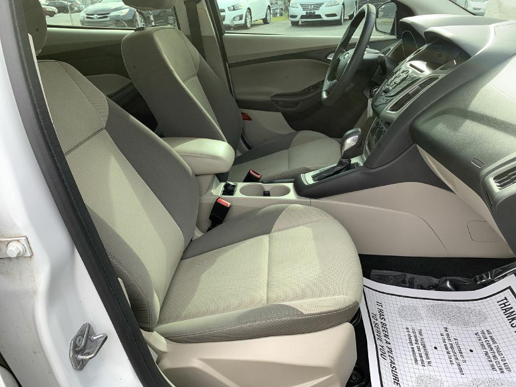 2014 Ford Focus Image 15