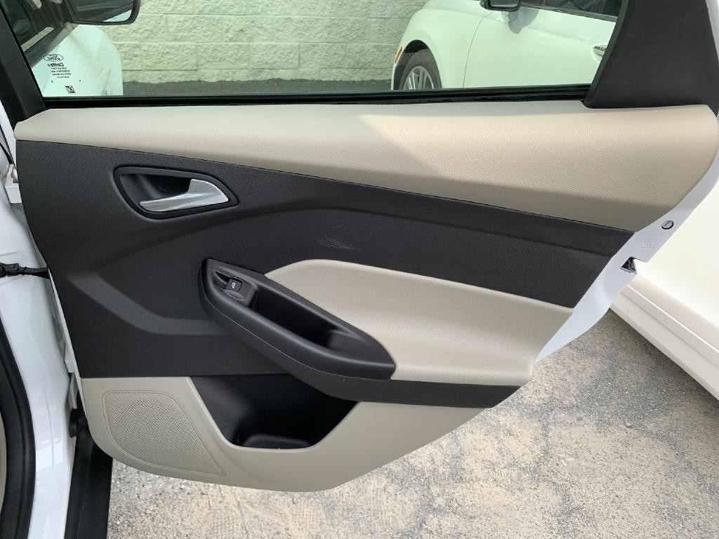2014 Ford Focus Image 18