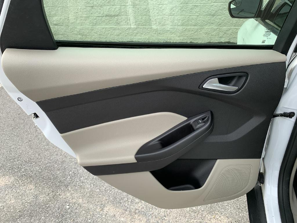 2014 Ford Focus Image 49