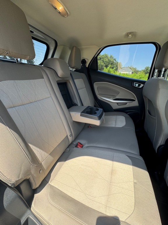 2018 Ford Econoline Image 18