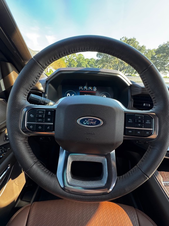 2024 Ford Expedition Image 19