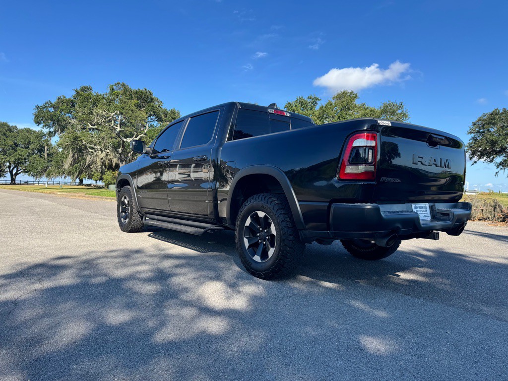 2019 RAM 1500 Image 3