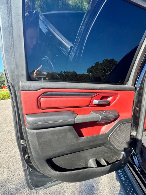 2019 RAM 1500 Image 12