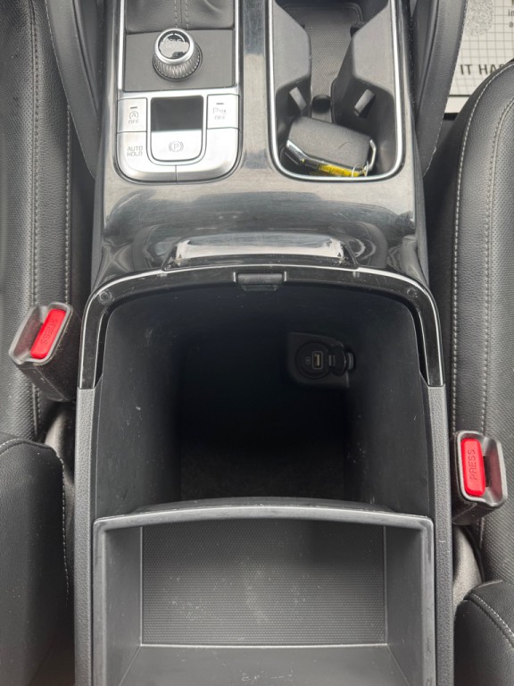 2021 Kia Telluride Image 25