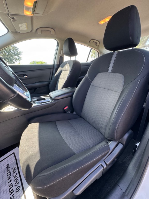 2021 Nissan Sentra Image 11