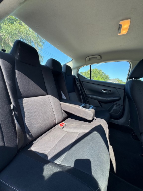 2021 Nissan Sentra Image 17