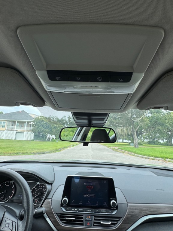 2023 Nissan Altima Image 24