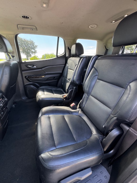 2023 GMC Acadia Image 12