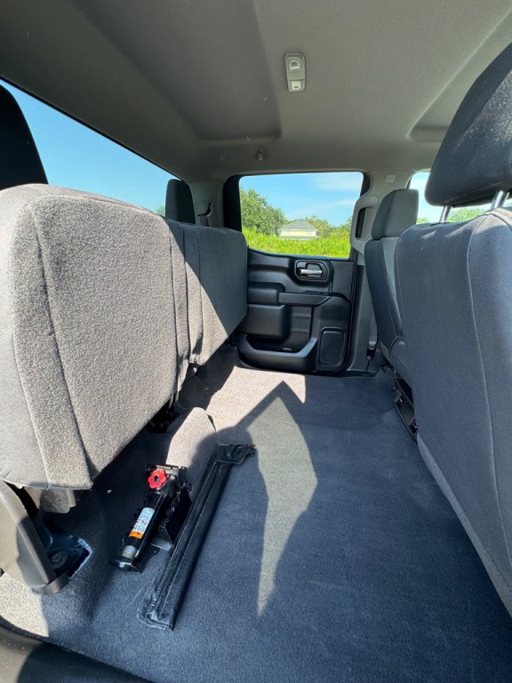 2019 Chevrolet Silverado 1500 Image 17