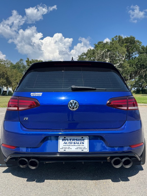 2019 Volkswagen Golf Image 4