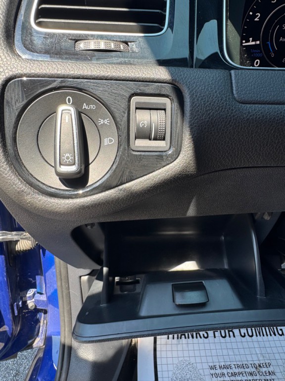 2019 Volkswagen Golf Image 11