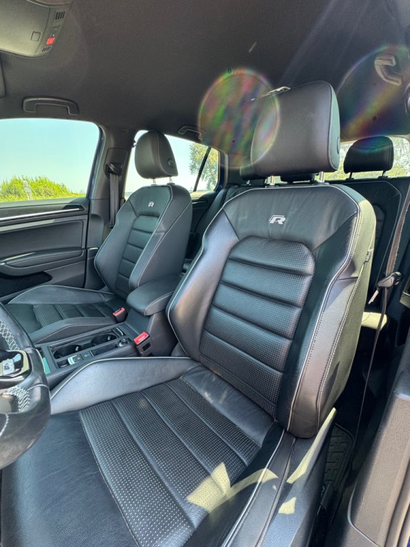 2019 Volkswagen Golf Image 12
