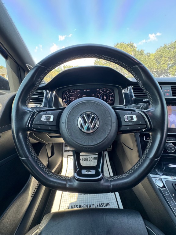 2019 Volkswagen Golf Image 20