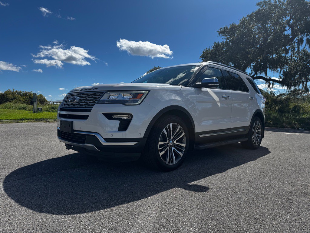 2018 Ford Explorer Image 1