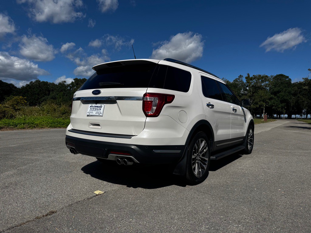 2018 Ford Explorer Image 5