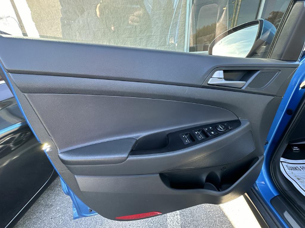 2016 Hyundai Tucson Image 11
