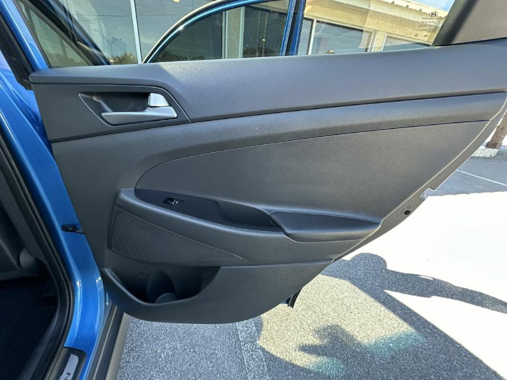 2016 Hyundai Tucson Image 17