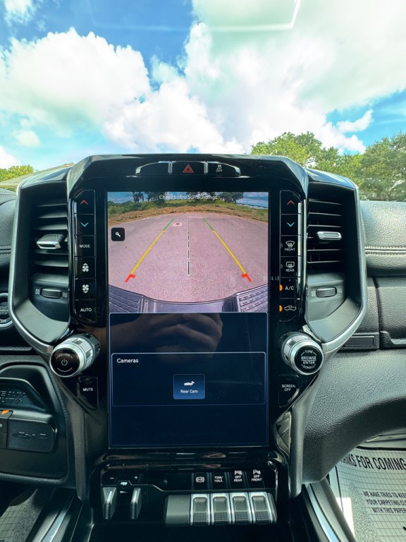 2023 RAM 2500 Image 31