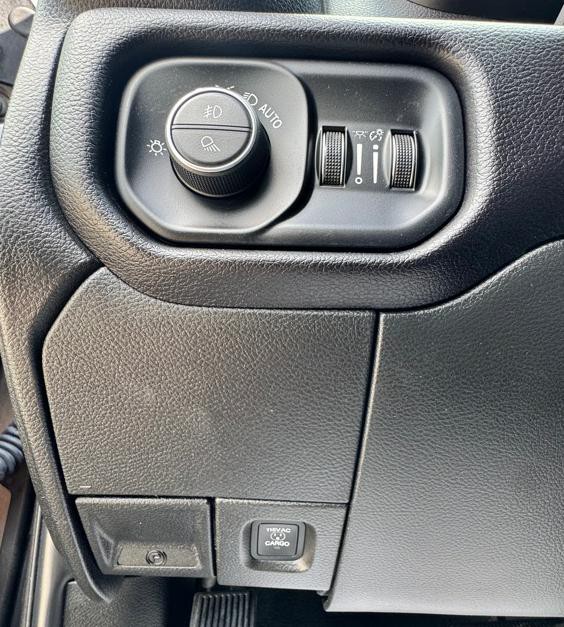 2023 RAM 2500 Image 10